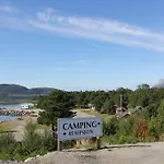 Og Fjordcamping As Maison d'hôtes Ulsvåg