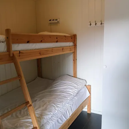 Gjestgiverier Ulvsvåg Og Fjordcamping As Ulsvåg