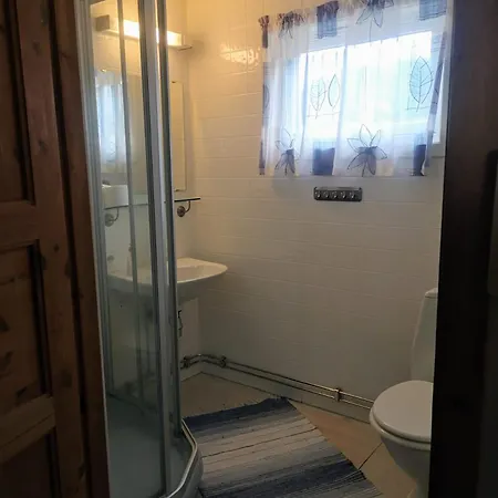 Ulvsvåg Og Fjordcamping As Gjestgiverier *