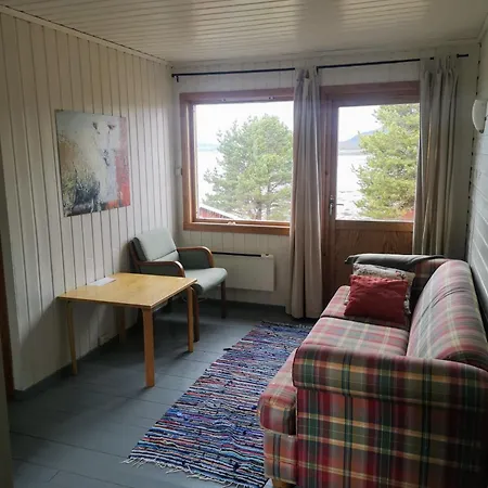 Ulvsvåg Og Fjordcamping As * Ulsvåg