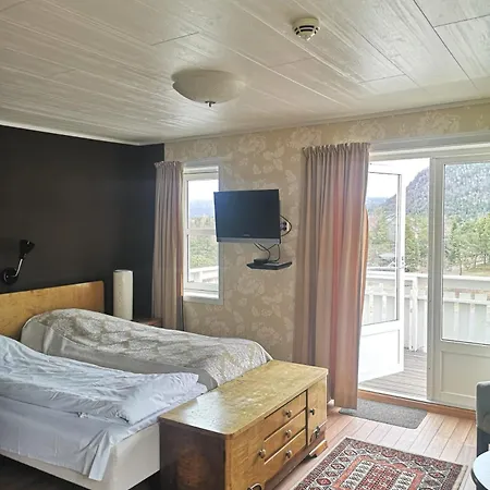 Ulvsvåg Og Fjordcamping As Ulsvåg
