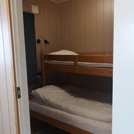 Ulvsvåg Og Fjordcamping As *