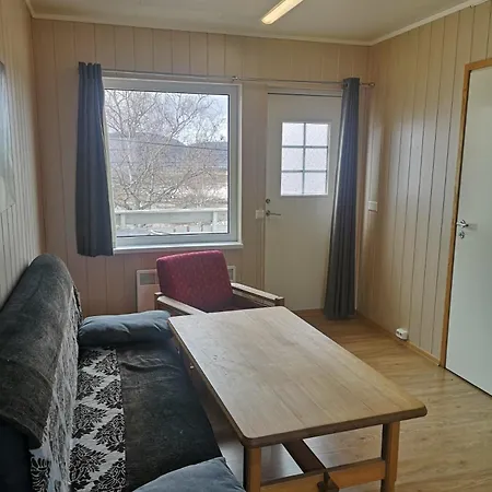 Ulvsvåg Og Fjordcamping As Gjestgiverier