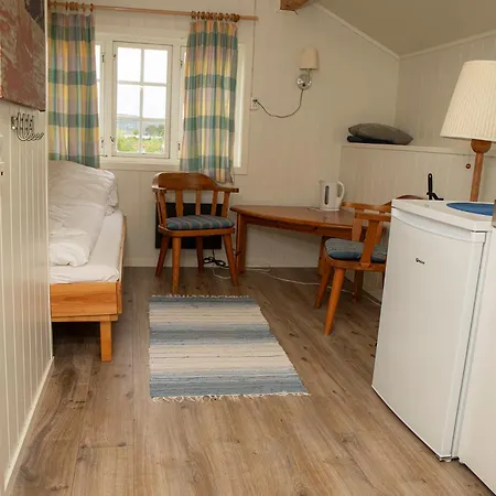 ゲストハウス Og Fjordcamping As Ulsvåg