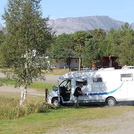 Gjestgiverier Ulvsvåg Og Fjordcamping As